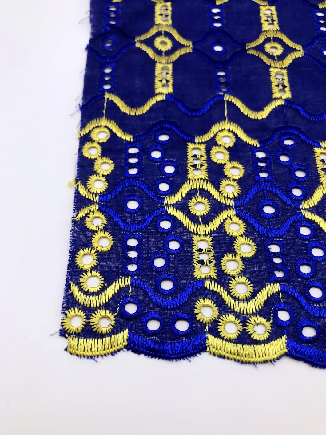 Manufacturer Wholesale Cheap Polyester Embroidery Lace for Dress